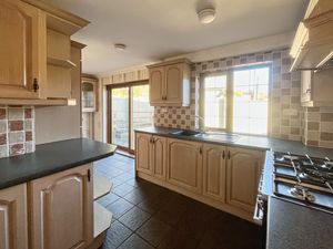 Photo 6- click for photo gallery